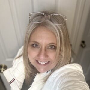 Profile picture of Andrea Ciesluk