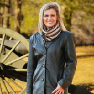 Profile picture of Karen Russell